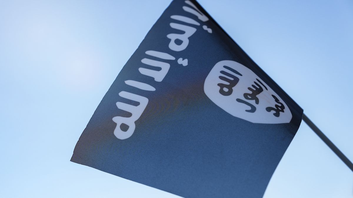 Razie proti Islámskému státu v Istanbulu: zásah přerostl ve střety v ulicích